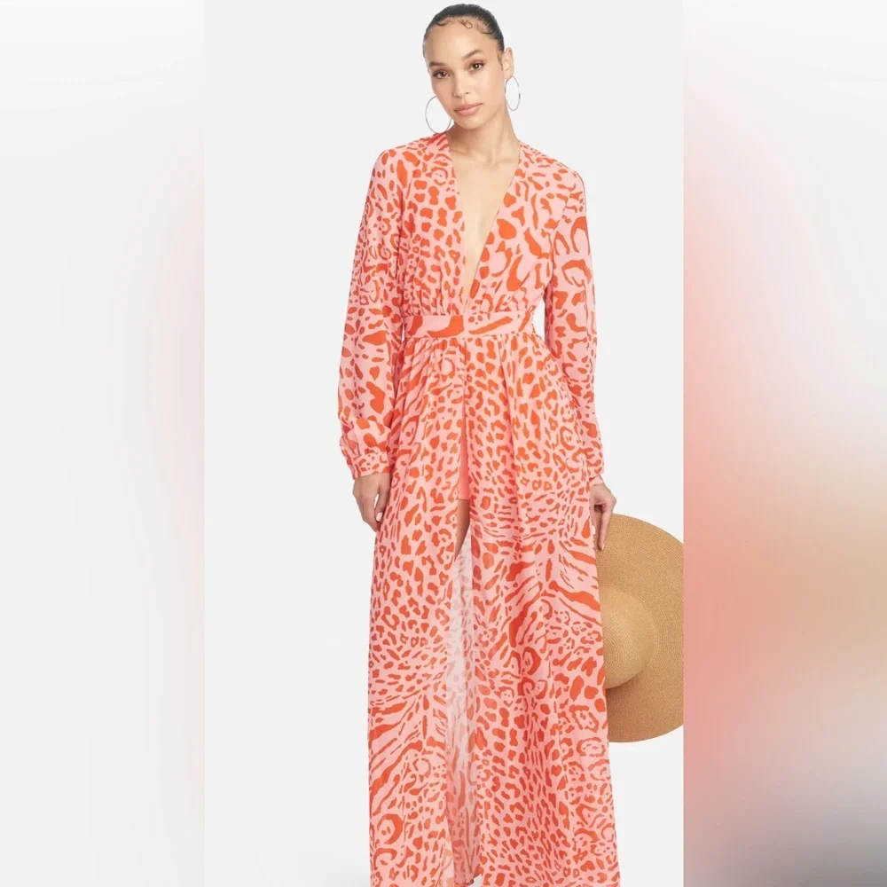 BEBE PRINTED DEEP V MAXI DRESS - Picture 3 of 8